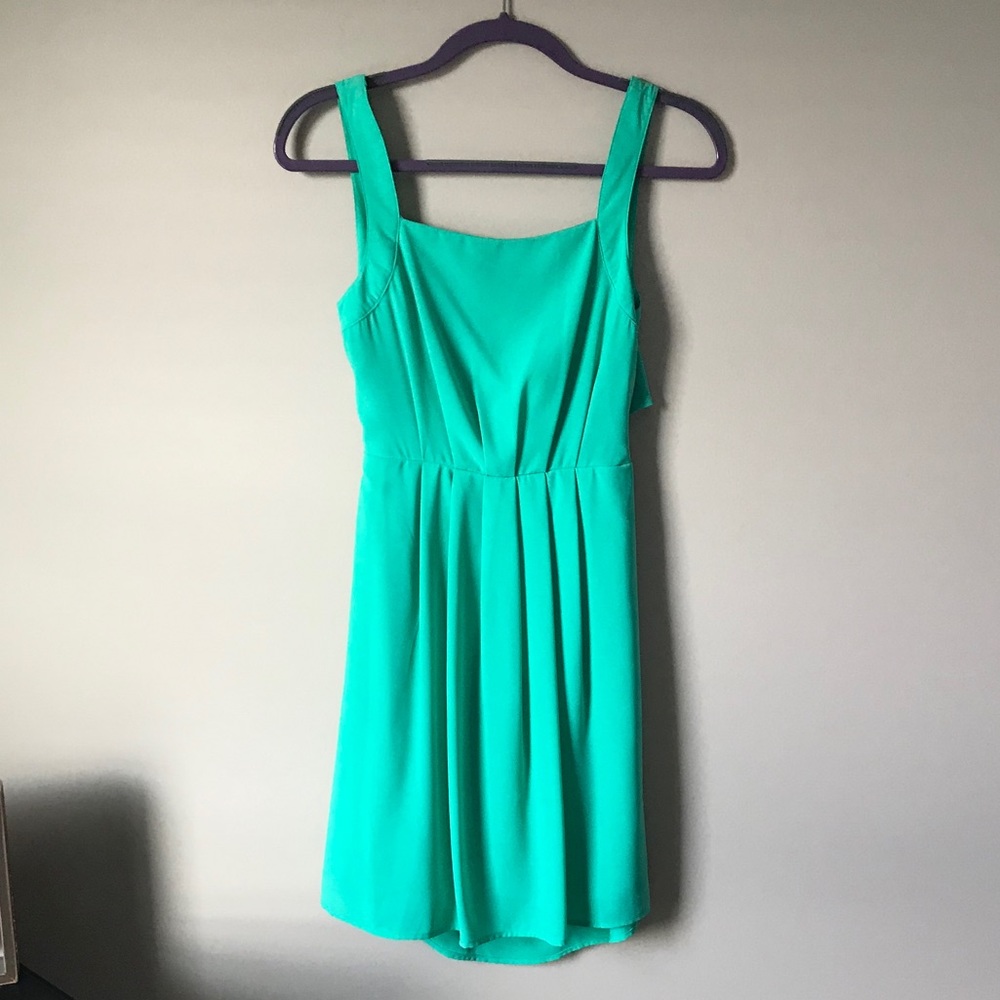 YA Los Angeles Dress